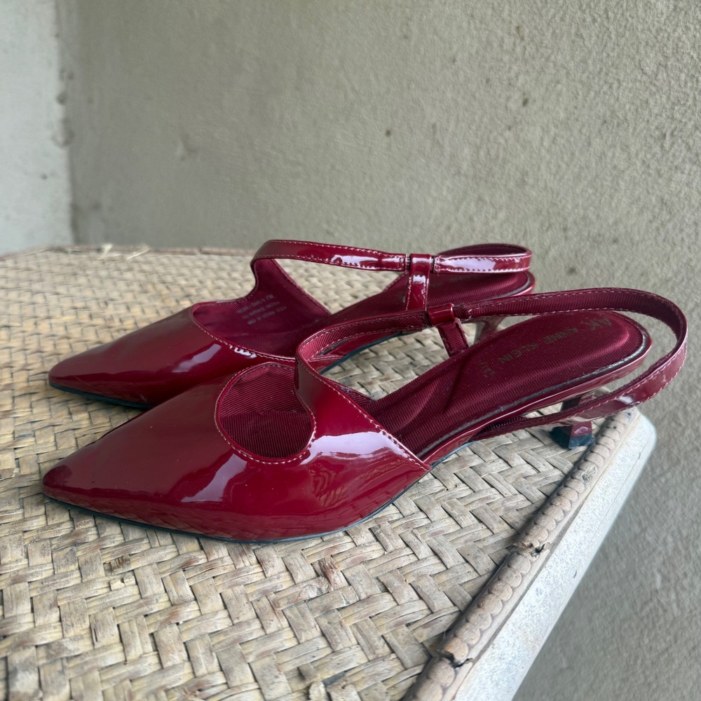 Anne Klein Slingback Kitten Heels Womens 7 Red Patent Pointed Toe iFlex 7M Y2K